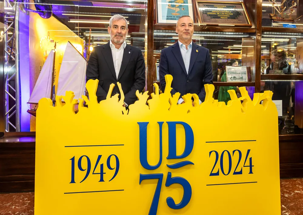 miguel-angel-ramirez-acto-75-aniversario-las-palmas