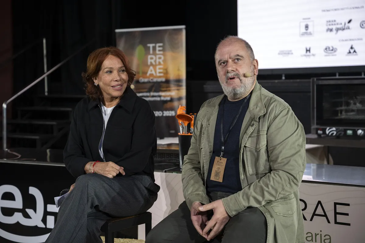 leonor-espinosa-mejor-chef-femenina-del-mundo-es-homenajeada-en-terrae-gran-canaria chef leonor espinosa homenajeada en terrae gran canaria, junto a benjamin lana, director vocento gastronomia