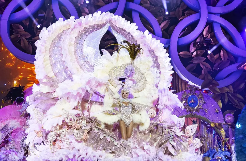 television-canaria-lider-de-audiencia-retransmision-gala-de-la-reina-del-carnaval-de-las-palmas-de-gran-canaria_coral-gutierrez