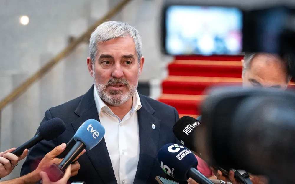 comision-europea-atiendepeticion-de-fernando-clavijo-para-abordar-emergencia-migratoria-en-canarias fernando clavijo, presidente del gobierno de canarias I noticias de gran canaria