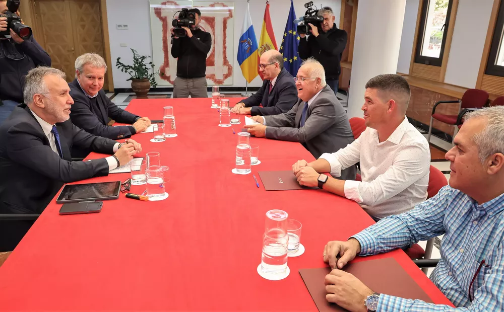 paro-del-transporte-en-canarias-problema-tacografo_la-gaceta-de-gran-canaria