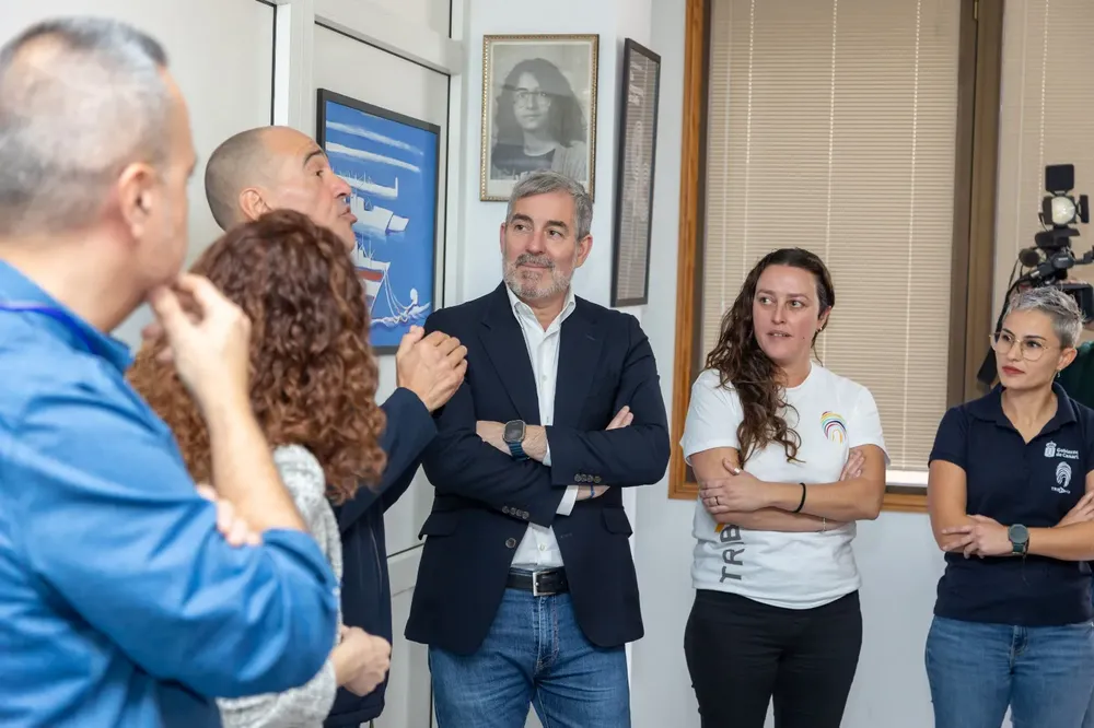 el-gobierno-aboga-por-el-envejecimiento-activo-a-traves-de-la-formacion-en-competencias-digitales-tribarte_noticias-gran-canaria