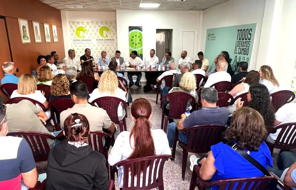 sector-renovador-de-nueva-canarias-se-reune-con-asambleas