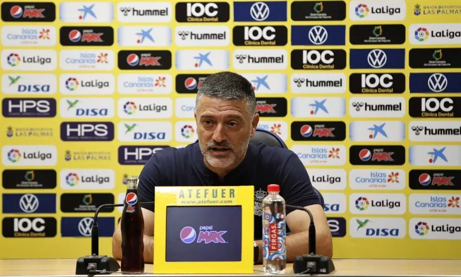 garcia-pimienta-entrenador-union-deportiva-las-palmas