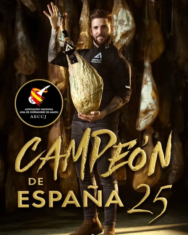 geovany-almanza-se-corona-mejor-cortador-de-jamon-de-españa