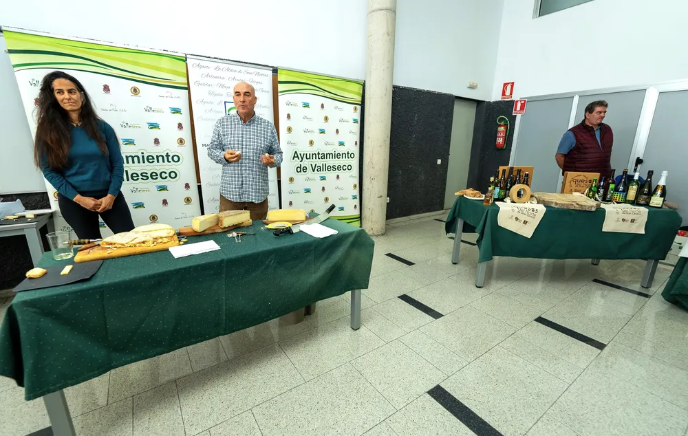 valleseco-celebra-el-dia-mundial-del-queso-con-una-cata-de-sidras-y-quesos_noticias-gran-canaria
