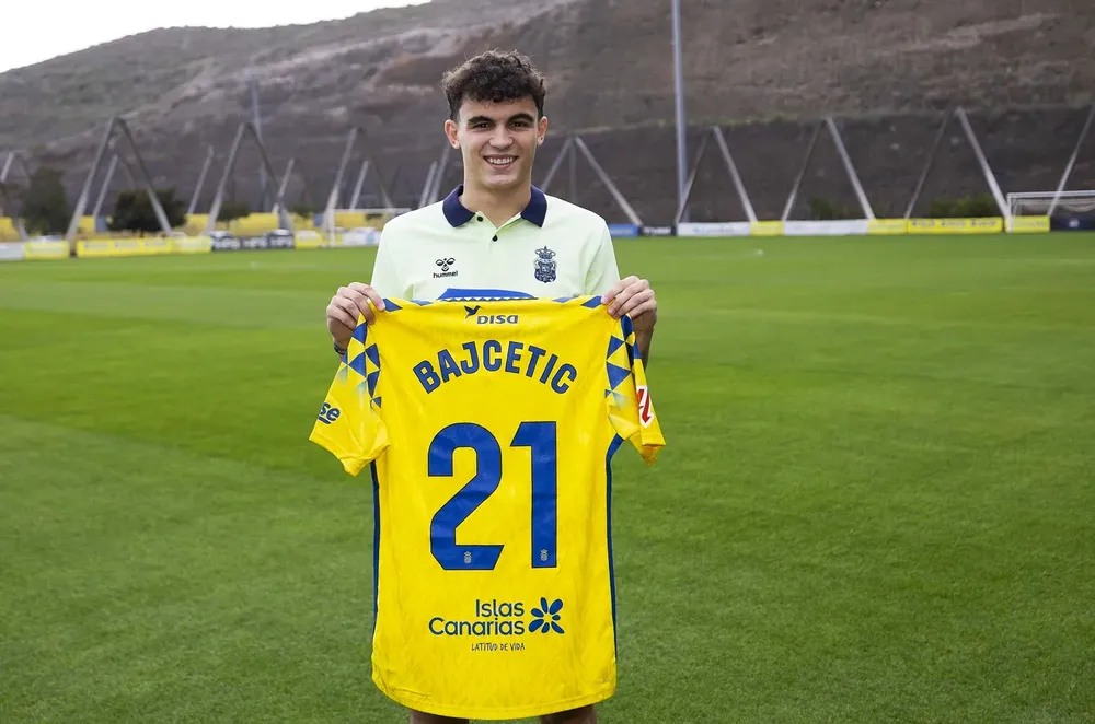 stefan-bajcetic-jugador-de-las-palmas