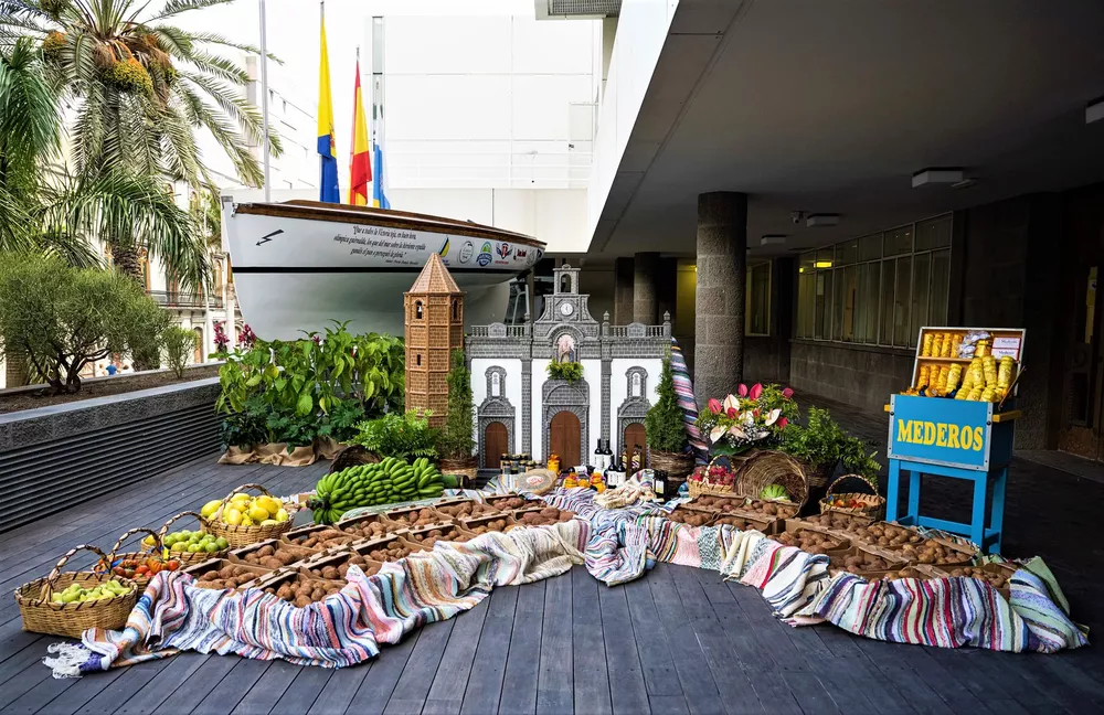 carreta-cabildo-gran-canaria-romeria-del-pino-teror