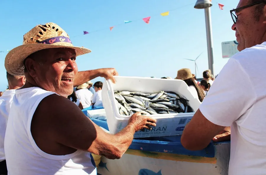 arinaga-celebra-la-vara-del-pescao-con-mil-kilos-de-sardinas-asadas_noticias-de-gran-canaria