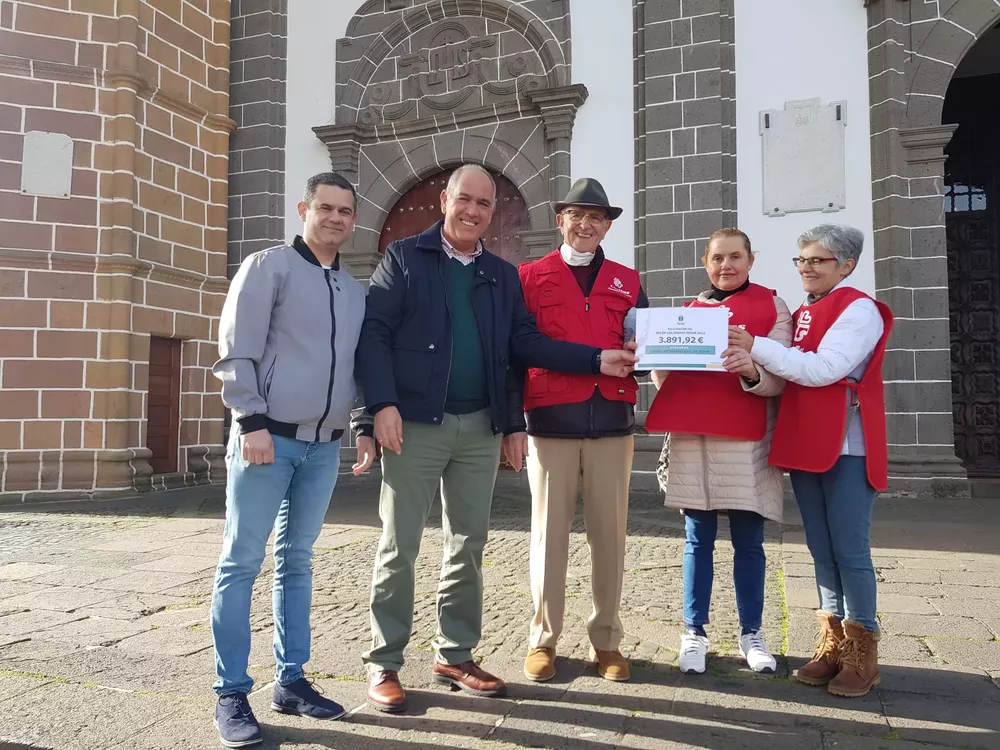 03_ENTREGA-RECAUDACION-BELEN-SOLIDARIO