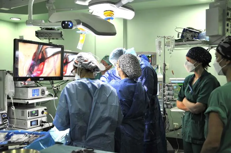 hospital-doctor-negrin-realizo-15634-intervenciones-quirurgicas-en-2024
