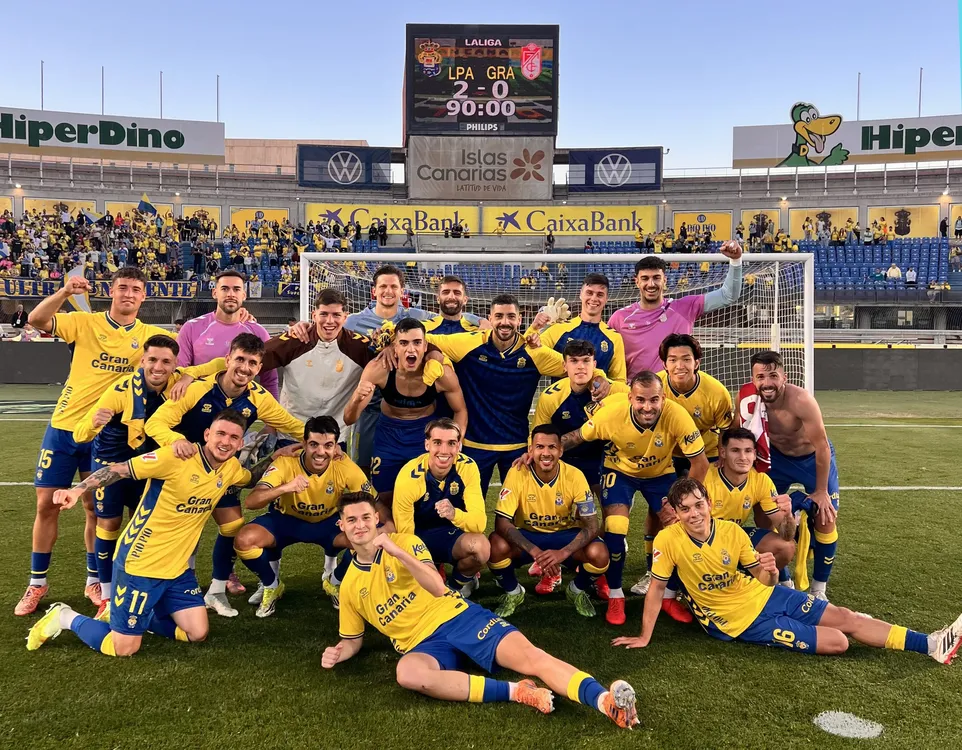 las-palmas-vence-al-granada-y-vuelve-a-puestos-play-off