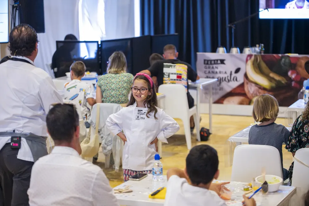 loreto-riera-ganadora-masterchef-junior-en-la-feria-gran-canaria-me-gusta_la-gaceta-de-gran-canaria