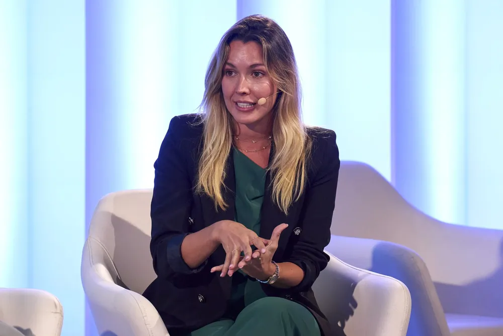 maria-fernandez-destina-26-millones-para-redaccion-y-ejecucion-de-planes-municipales-de-movilidad-sostenible maria fernandez, directora general de transportes del gobierno de canarias