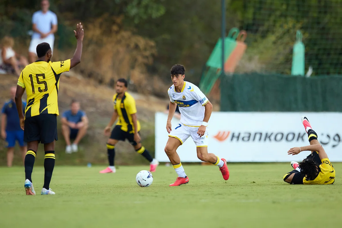 UD-Las-Palmas-cae-con-diez-ante-Al-Ittihad-en-Marbella-por-1-2